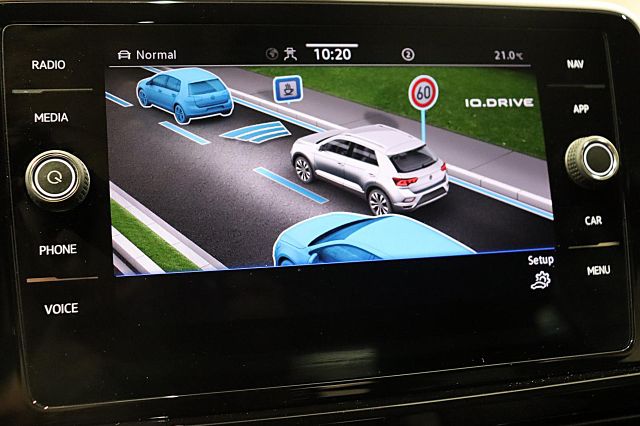 T-Roc R-Line 1.5 TSI DSG ActiveInfo EasyOpen Kam