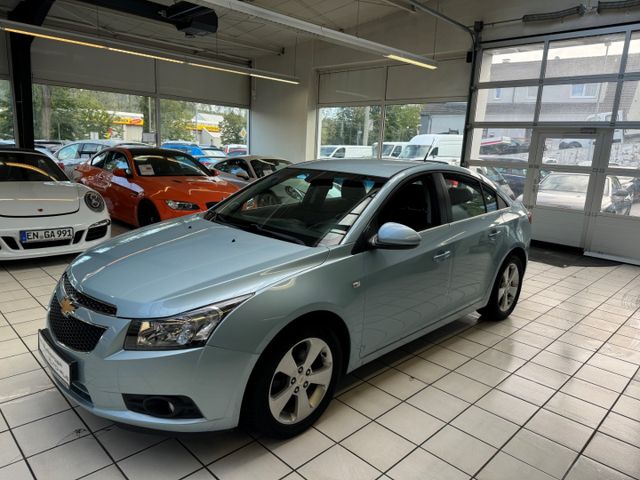 Chevrolet Cruze LTZ 2.0 D+Leder*1.Hand* Original 42705KM*A