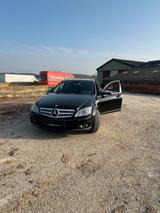 Mercedes-Benz Mercedes c220 CDI w204 - Mercedes-Benz C 220: W204 Cdi