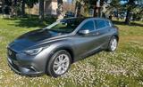 Infiniti Q30 1.5d FWD Premium Premium - Infiniti Q30: Grau