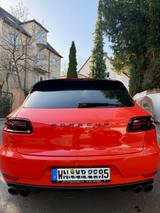 Porsche Macan GTS - Porsche Macan mit Benzin-Antrieb: Orange