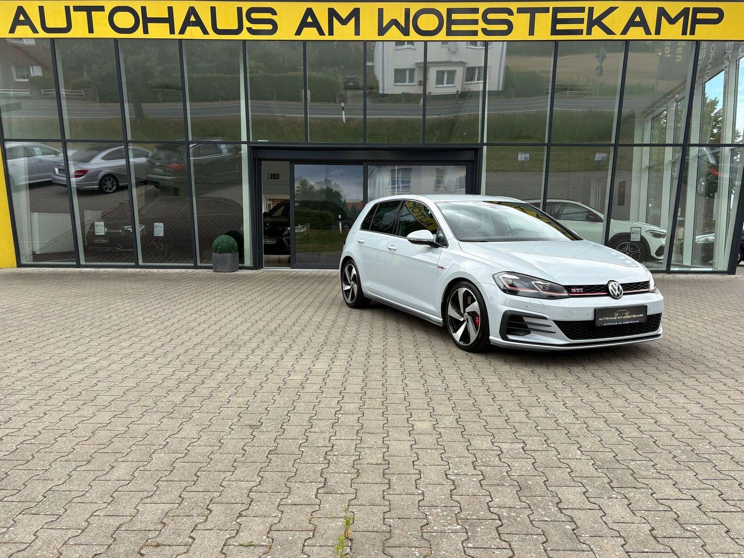 Volkswagen Golf GTI *PERFORMANCE*ACC*LED*VIRTUAL*WHITESILVE