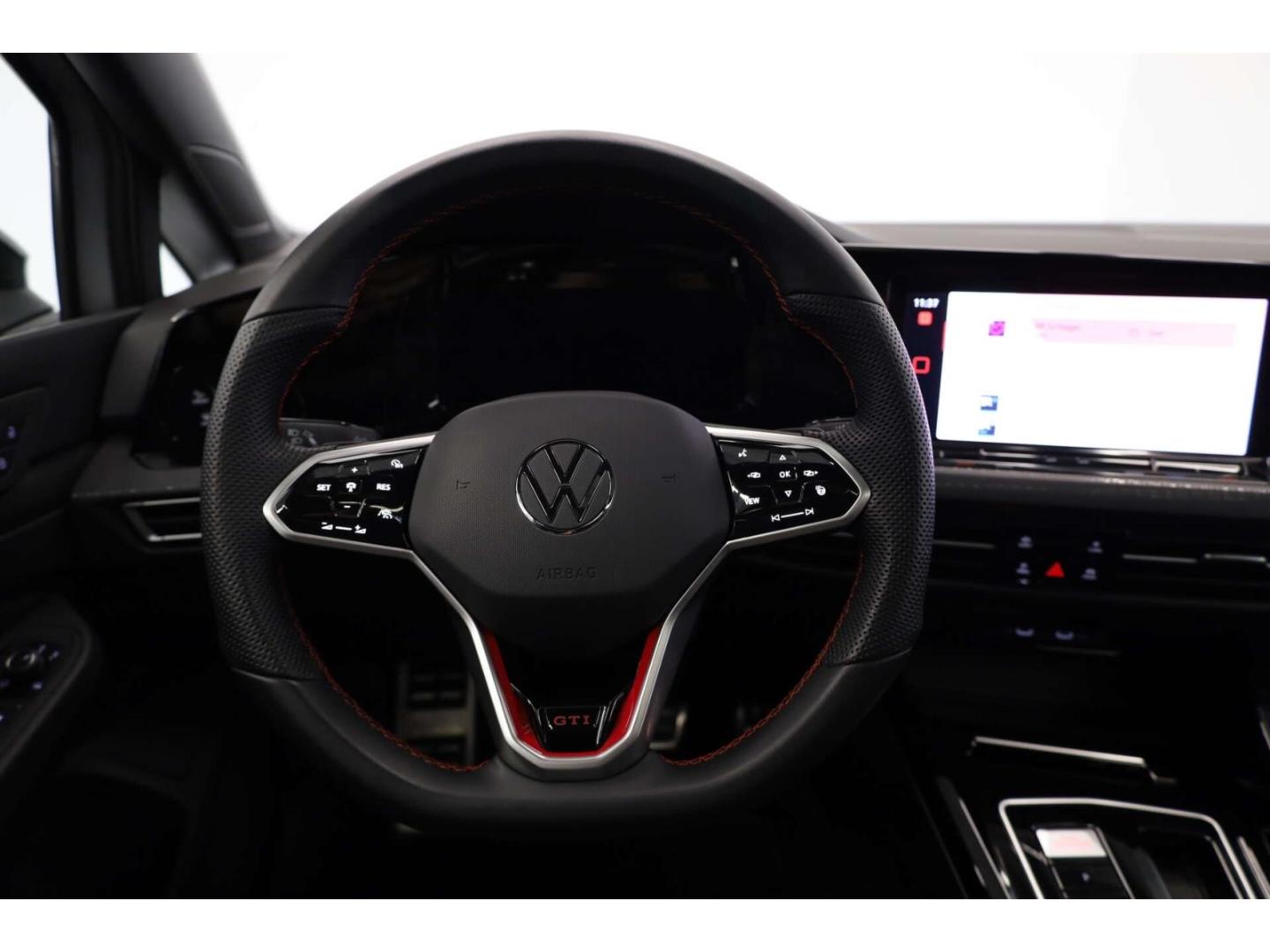 Volkswagen Golf GTI 2.0 TSI DSG AHK/Matrix/NAV/RFK/ACC/SH, миниатюра 8