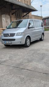 Volkswagen T5 Multivan - VW T5 Multivan 8-Sitzer