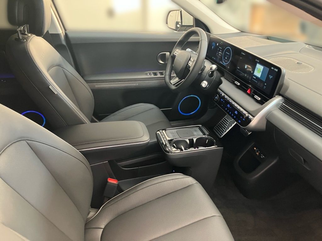 Fahrzeugabbildung Hyundai IONIQ 5 2WD 84kWh Uniq 2xKlima 360 4xSHZ AUT HUD