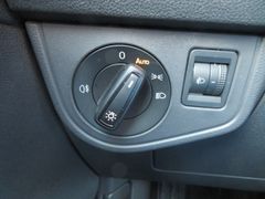 VW Taigo 1.0 TSI Life DSG Navi RFK Climatr VW Taigo 1.0 TSI Life DSG Navi RFK Climatr