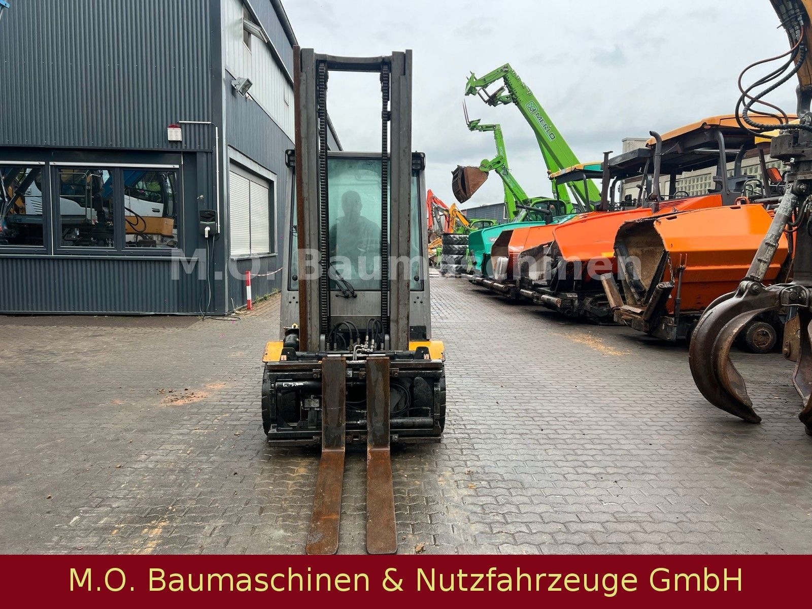Fahrzeugabbildung Jungheinrich TFG 435 S / GAS / SS / ZV/Duplex Mast /3,5t / 4m
