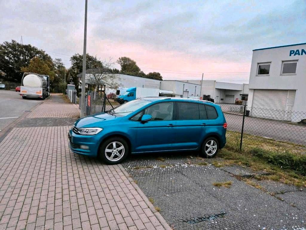 VW Touran