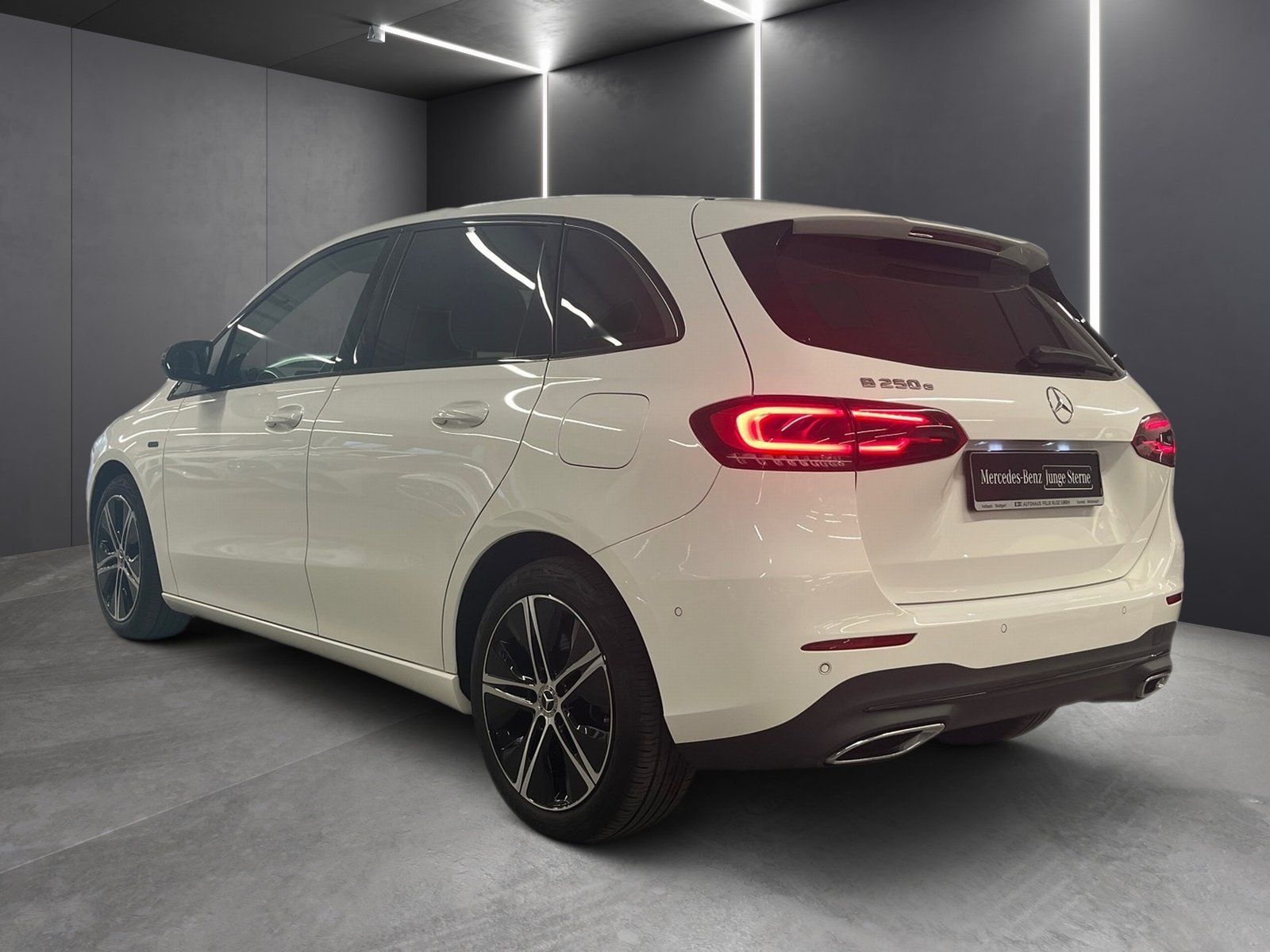 Fahrzeugabbildung Mercedes-Benz B 250 e Progressive*Distro*Memo*Multibeam*Sound*
