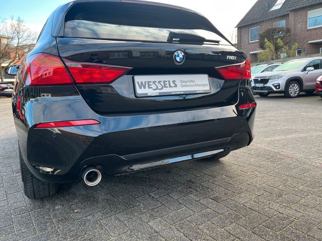 BMW 118 i Advantage Navi  Sitzheizung