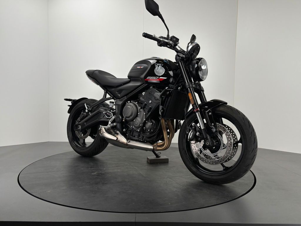 Fahrzeugabbildung Triumph TRIDENT 660 E5+ *TOP-ZUSTAND *QUICKSHIFTER