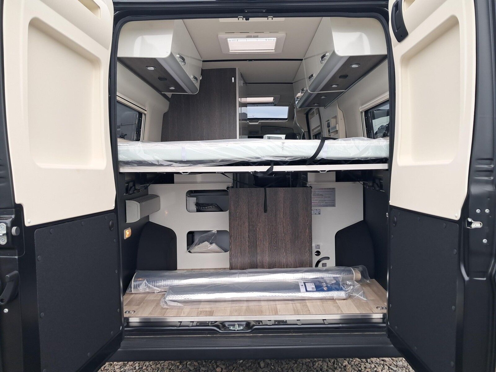 Fahrzeugabbildung Westfalia Columbus 641 E 180 PS LED,Keyless,Maxi,Winterp.