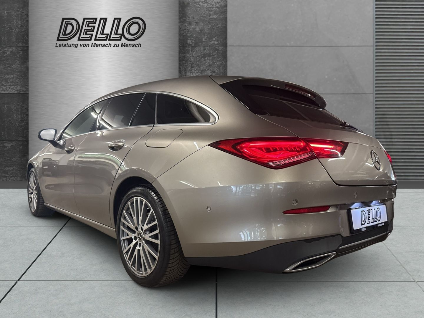 Mercedes-Benz CLA 180 Shooting Brake Progressive LED Keyless N imagem 3