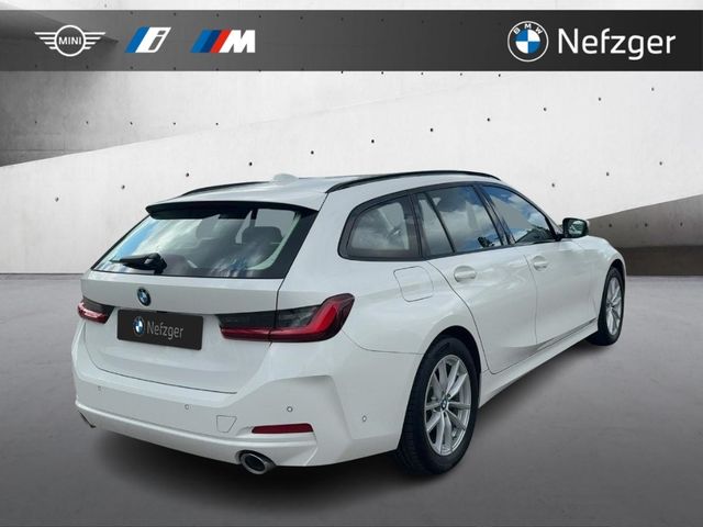 BMW 330, 2023 — 4