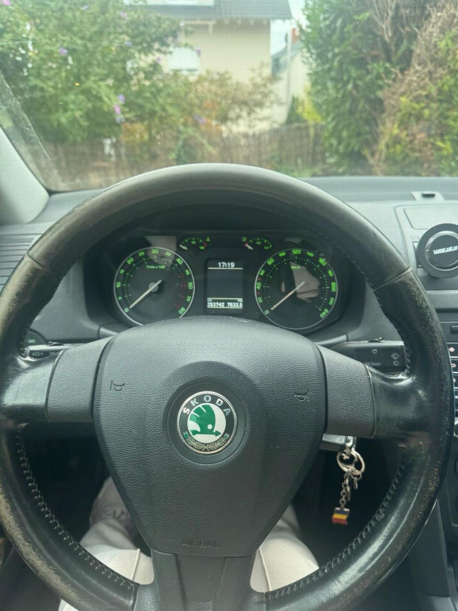 Skoda Octavia 2006 — photo 5