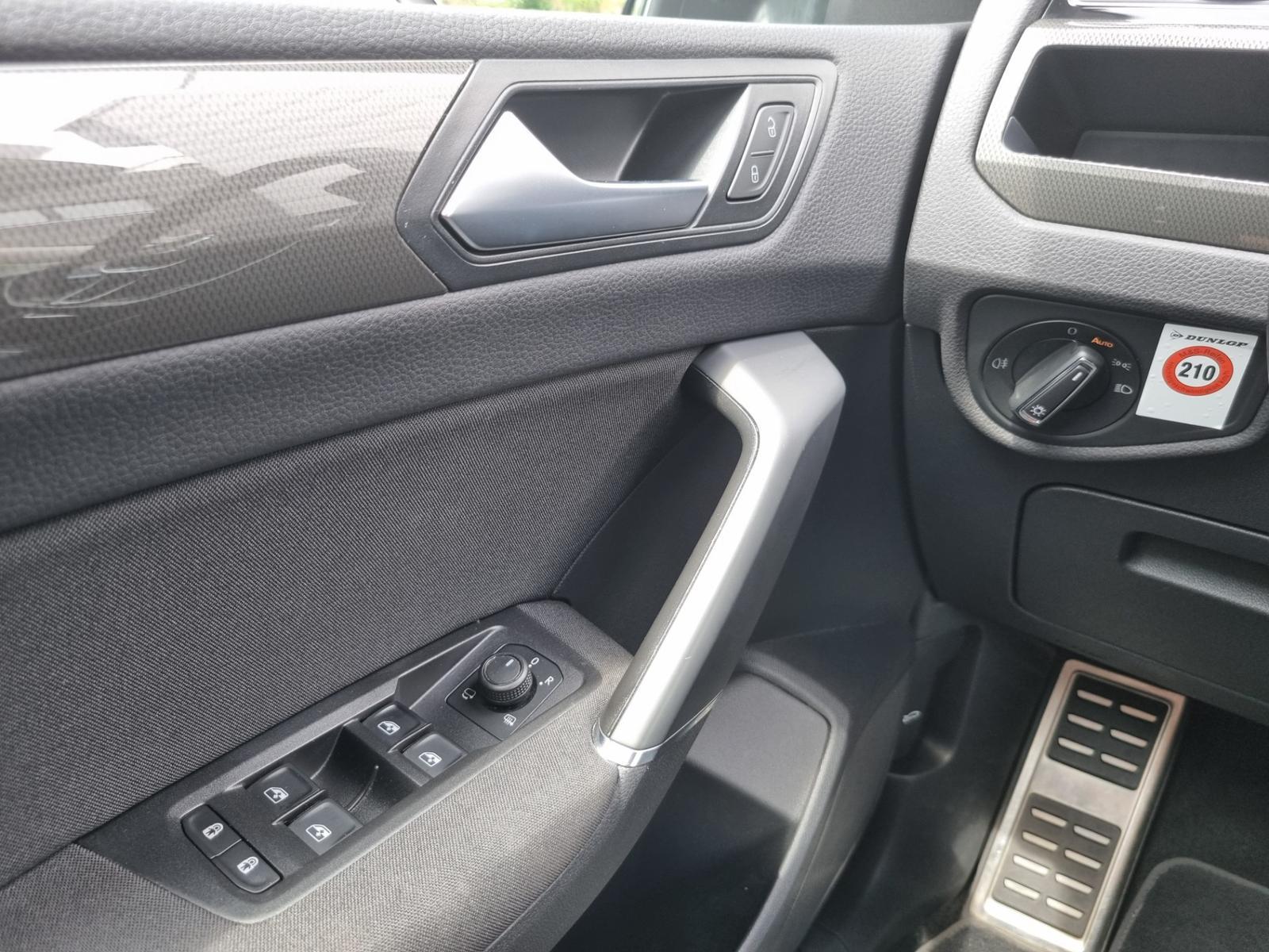 Volkswagen Touran 1.5 TSI IQ.DRIVE OPF (EURO 6d-TEMP), миниатюра 16