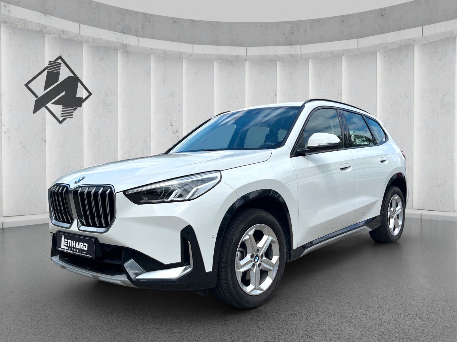 Fahrzeugabbildung BMW X1 Shadow-Line*XLine*NAVI*PDC*KAMERA*u.v.m**