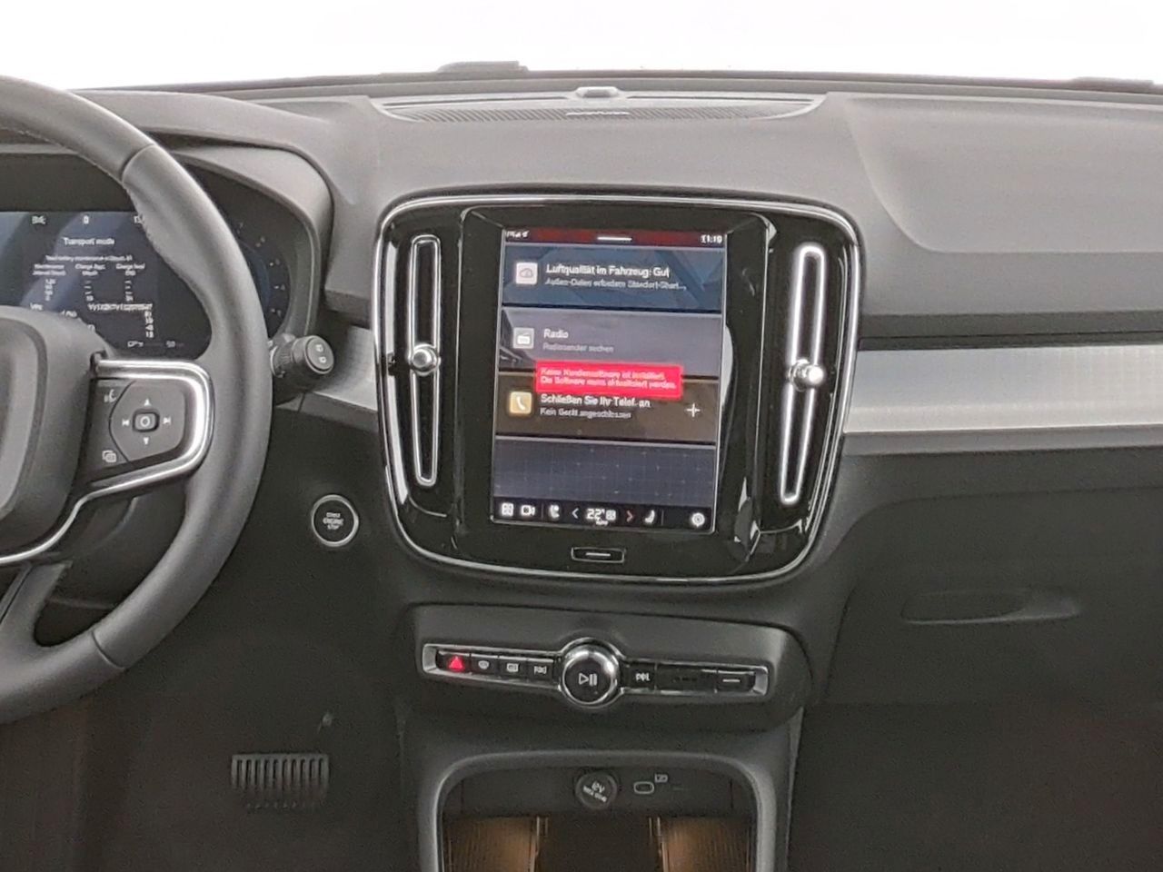 Fahrzeugabbildung Volvo XC 40 B3 Plus Black Edition | 360° | Panor.