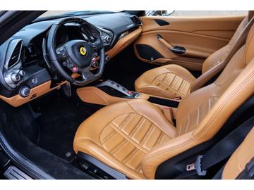 2015 Ferrari 488 GTB 缩略图 12