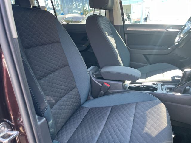 Touran IQ Drive TDi DSG Navi 7S ACC