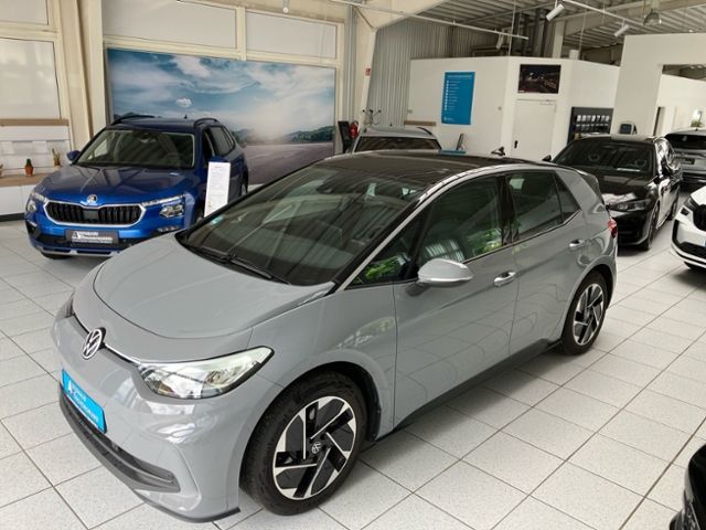 Fahrzeugabbildung Volkswagen ID.3 Pro Performance Life 58 kWh LED LM ACC SHZ