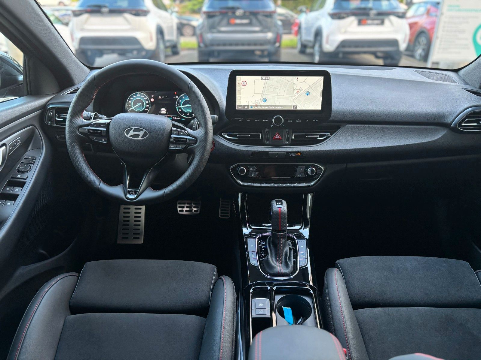 Fahrzeugabbildung Hyundai i30 1.5 T-GDI N Line Kamera,LED,Navi,Pano,SHZ,SD