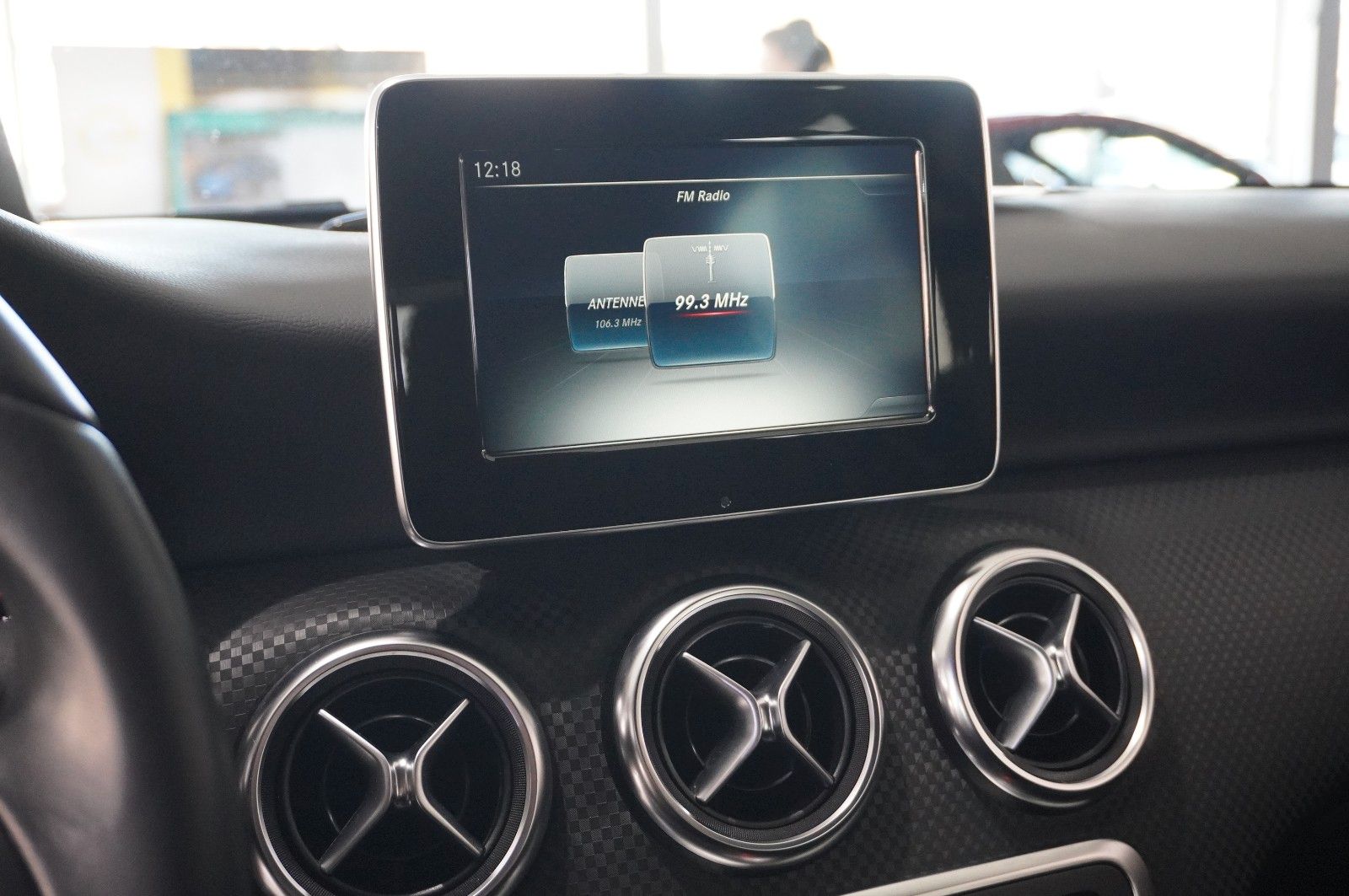 Fahrzeugabbildung Mercedes-Benz A 180 CDI URBAN KLIMA/SHZ/PDC/TEMP./SPORT/AHK