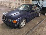 BMW 316 318i Coupe 316i - BMW 316 aus 1995: Coupé