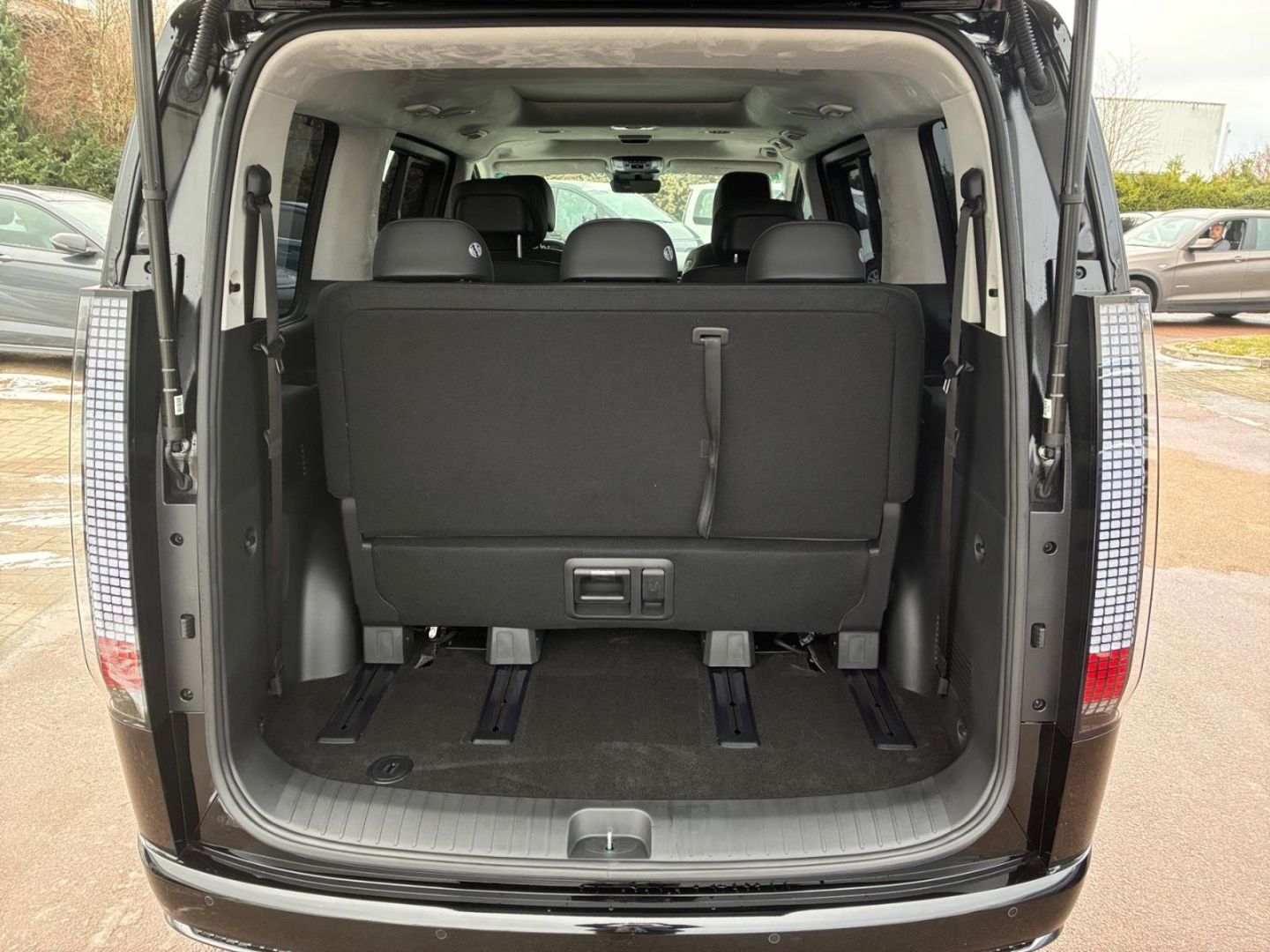 Hyundai STARIA - Bild 12