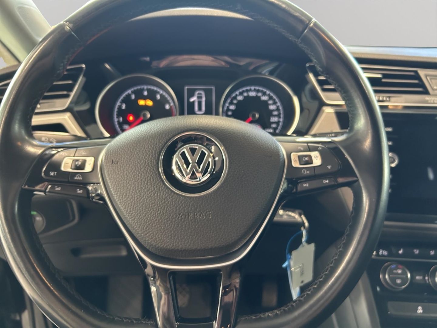 Fahrzeugabbildung Volkswagen Touran Comfortline BMT Start-Stopp