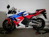 Honda Cbr 600RR - HONDA WEIß CBR 600 RR