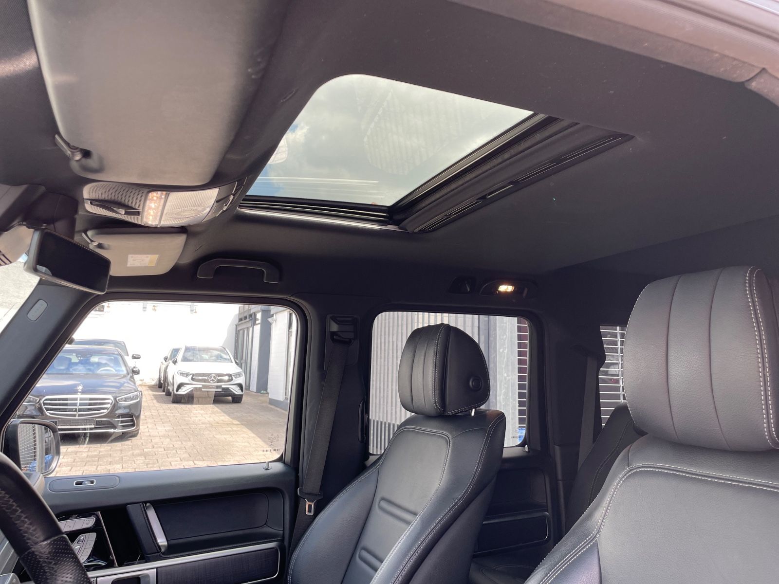 Fahrzeugabbildung Mercedes-Benz G 500 |Multibeam|Widescreen|Burmester|STHZ|22"