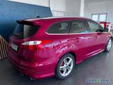 Ford Focus Turnier 1.6 EcoBoost Titanium BiXenon*PDC* - Ford Focus: Kombi, 1.6