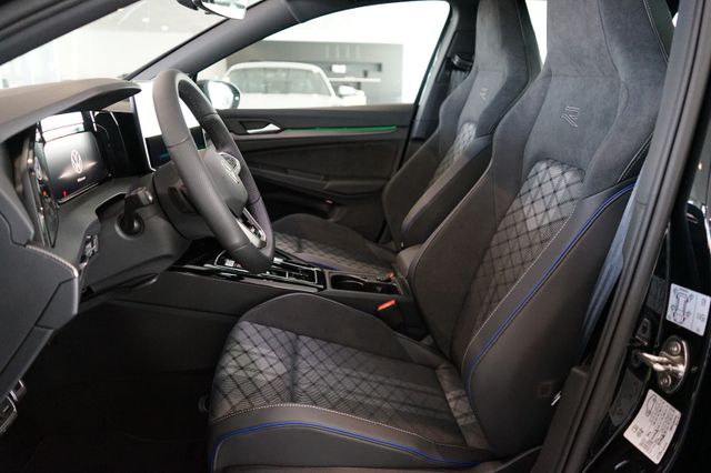 Volkswagen Golf 2.0 TDI DSG R-Line | Pano | HuD | FACELIFT