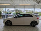 Mercedes-Benz A 180 7G-DCT AMG Night LED Sitz-Komfort-Paket - Mercedes-Benz A 180: D