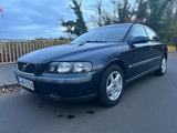 Volvo S60 2.4 - gepflegtes Rentnerfahrzeug -  - Volvo aus 2001