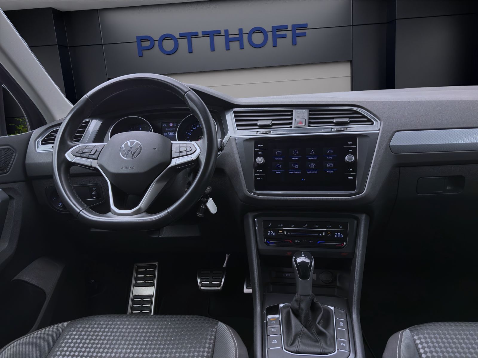 Volkswagen Tiguan - Bild 14