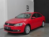 Volkswagen Jetta VI Highline*Keyless*Klimaauto*SHZ*PDC*Serv - Volkswagen Jetta aus 2013