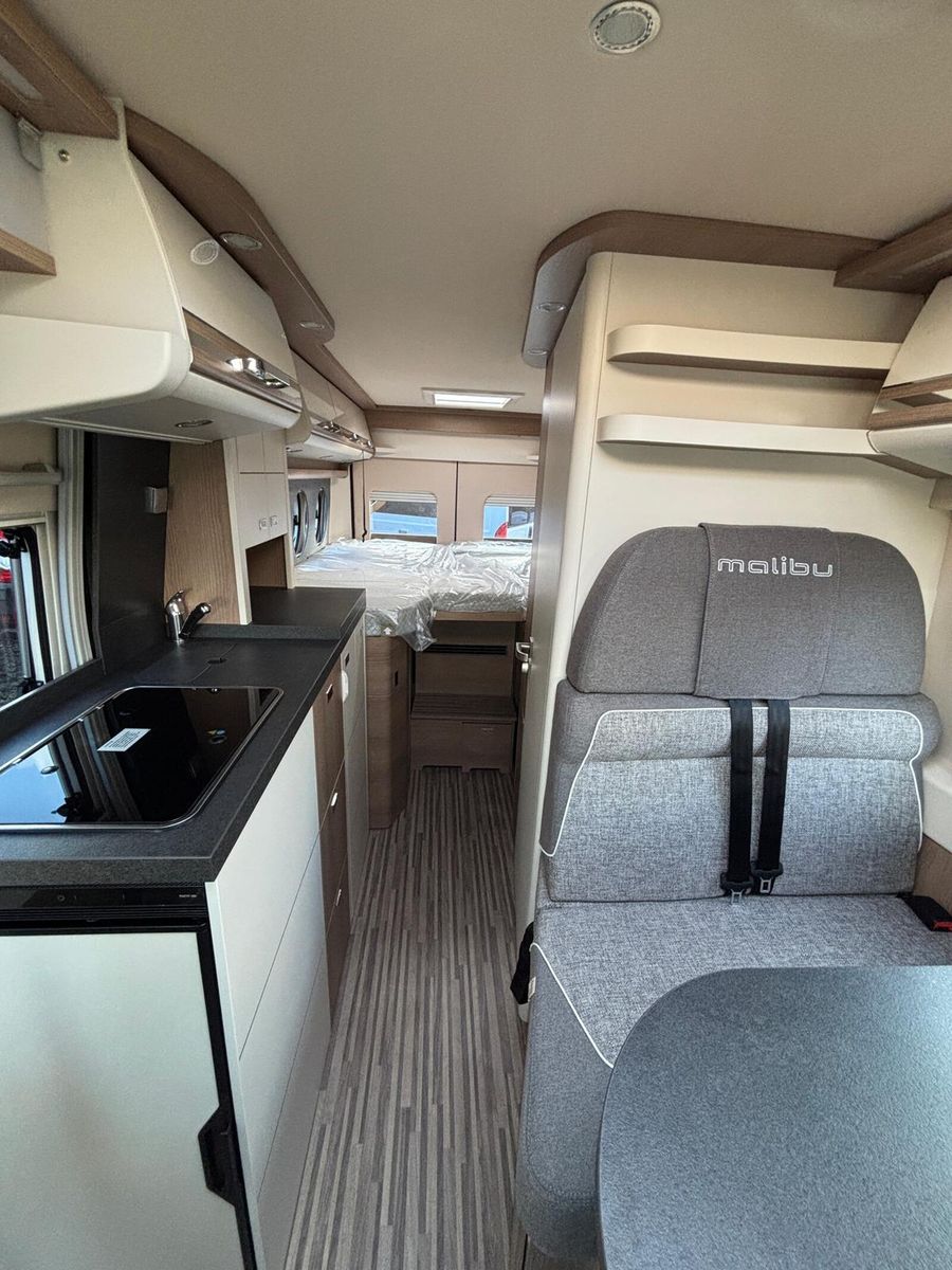 Fahrzeugabbildung Malibu Van first class - two rooms 640 LE RB Fiat