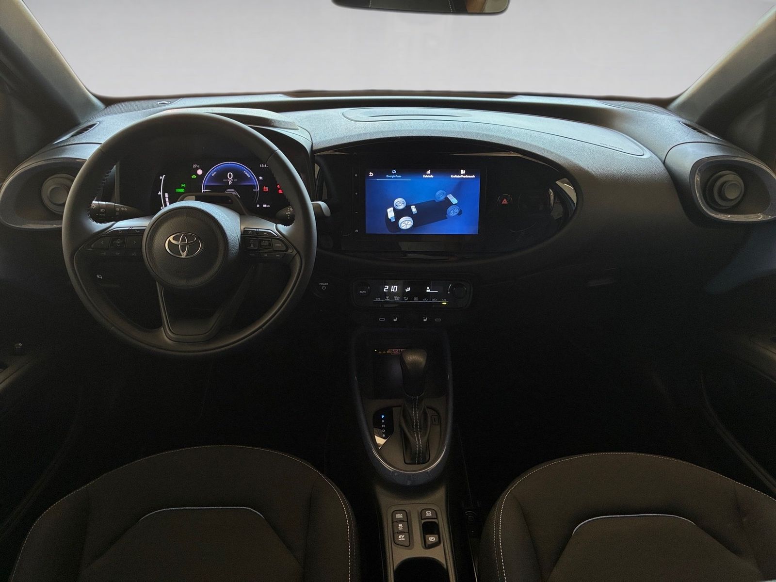 Fahrzeugabbildung Toyota Aygo X 1.5 Teamplayer +Sitzhzg LED,SoundSys,ACC