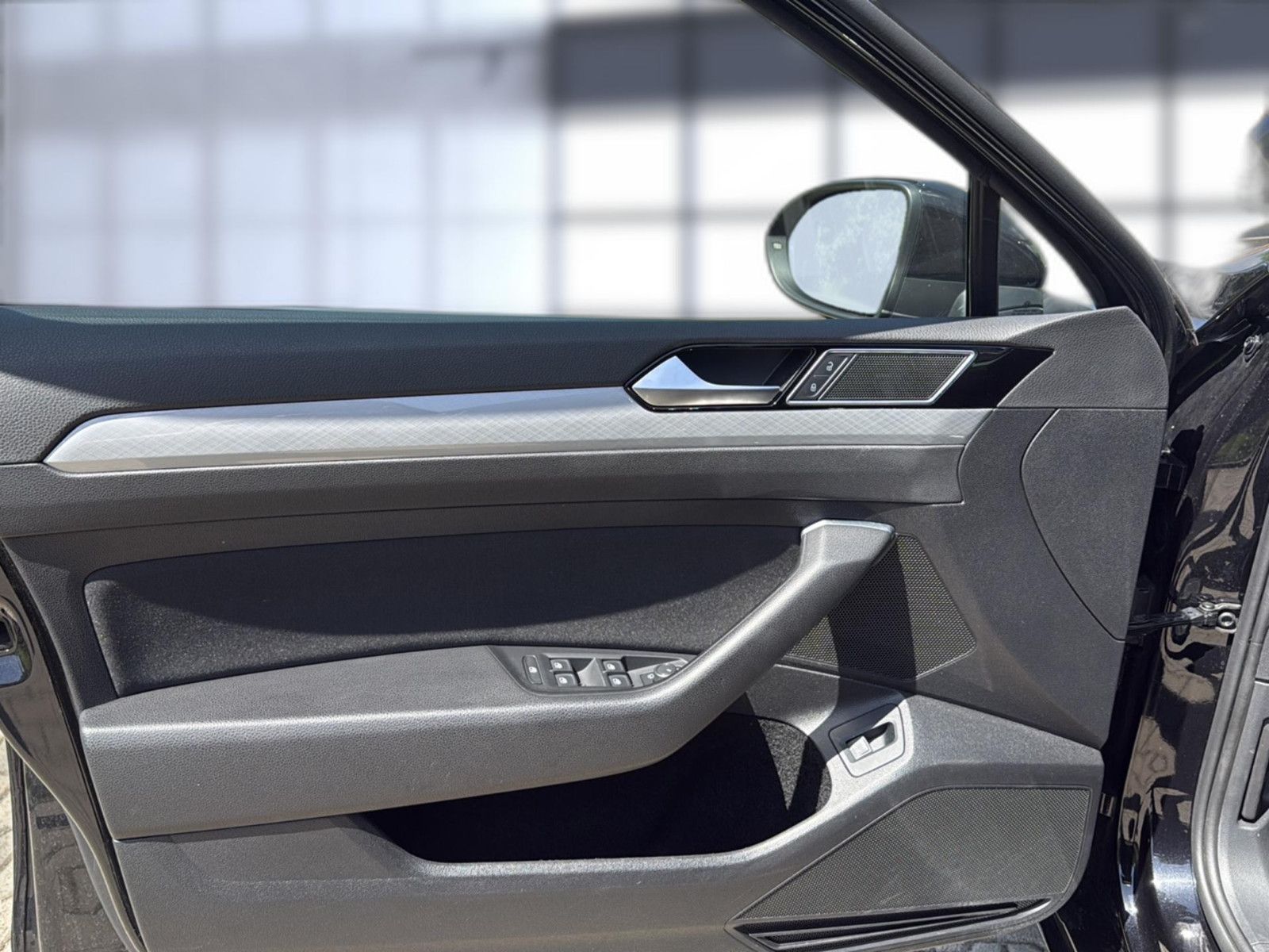 Fahrzeugabbildung Volkswagen Passat Variant Business