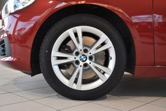 BMW 225i Active Tourer~Automatik~1.Hd.~LED~SHZ~ufrei