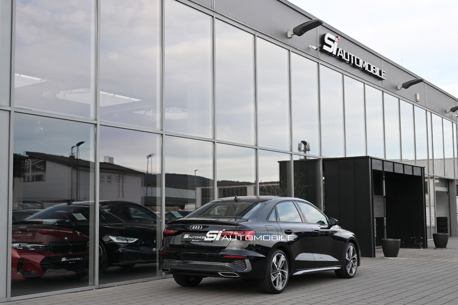 Fahrzeugabbildung Audi A3 35 TDI S tr. S Line Lim. °ACC°STANDHZ°19ZOLL°