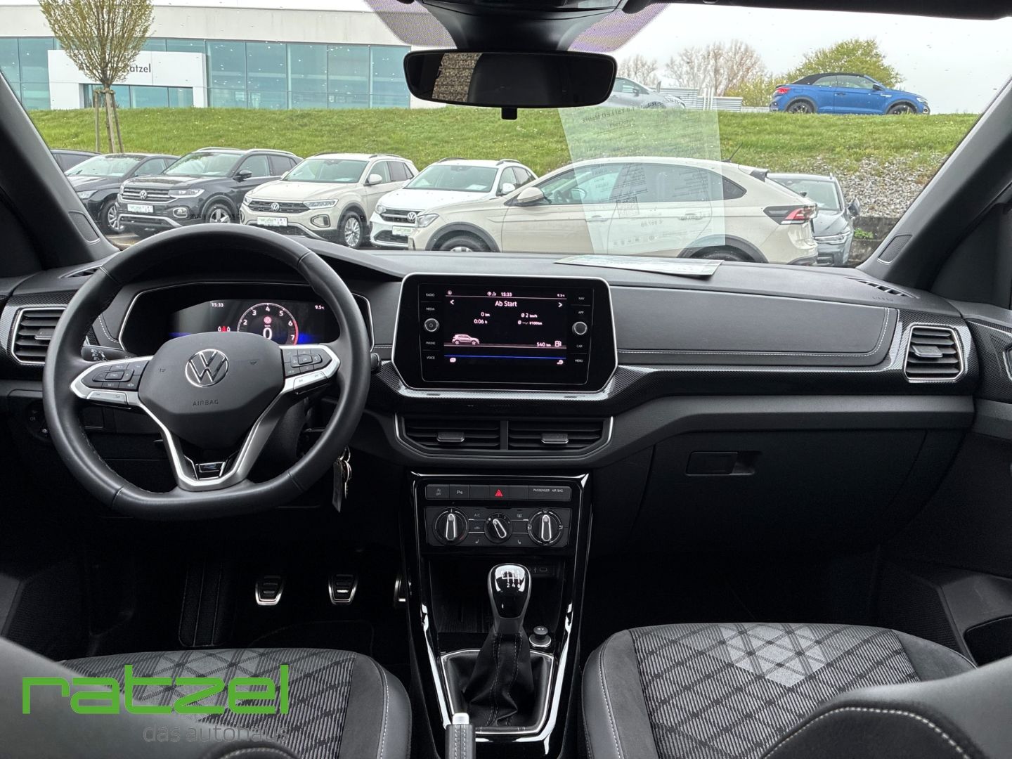 Fahrzeugabbildung Volkswagen T-Cross R-Line 1.0 TSI LED Matrix Digitales Cock