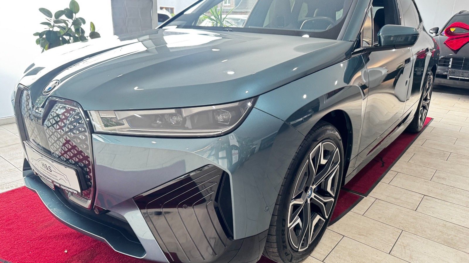 BMW iX 40 xDrive Sport imagem 2