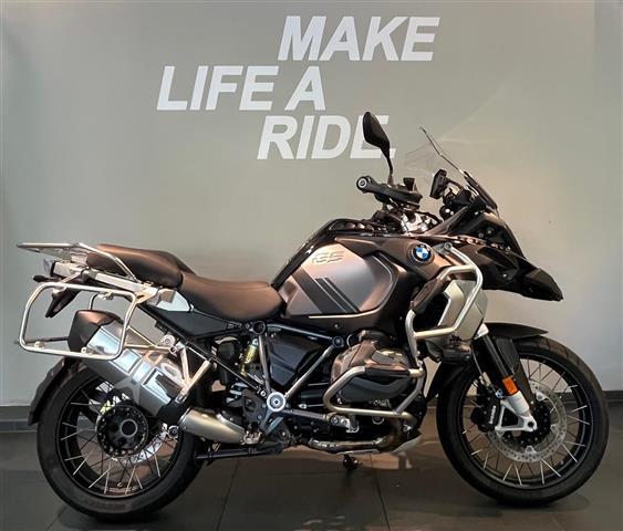 BMW R 1250 GS Adventure Werkstieferlegung
