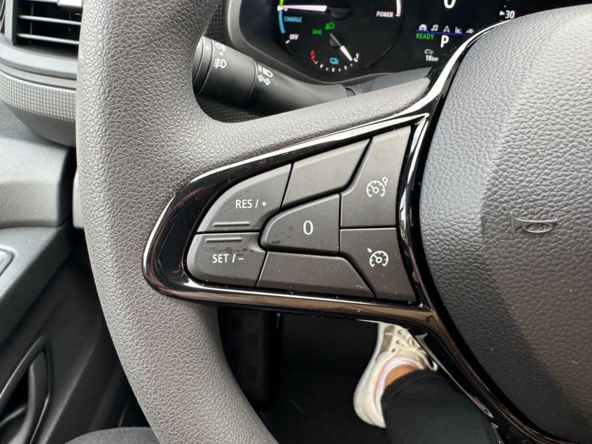 Fahrzeugabbildung Renault Trafic Kasten E-Tech L2H1 Navi Kamera