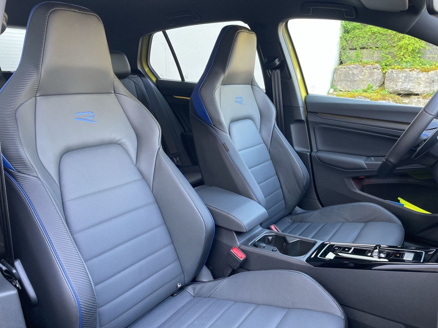 Golf R 333 Perf. 2.0 TSI DSG 4Motion No.17/333