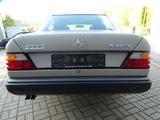 Mercedes-Benz 300E, 4-matic, W124 - Mercedes-Benz 300: W124 300e
