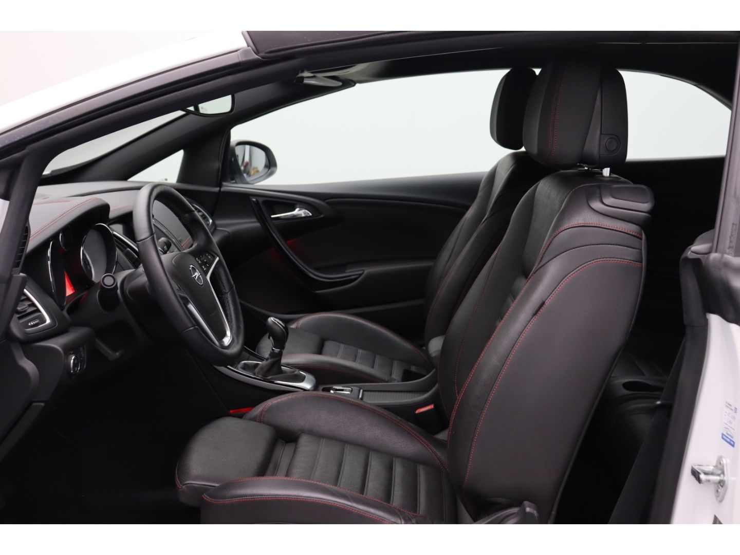 Fahrzeugabbildung Opel Cascada Innovation ecoFlex INNOVA 1.6T(100)6G S